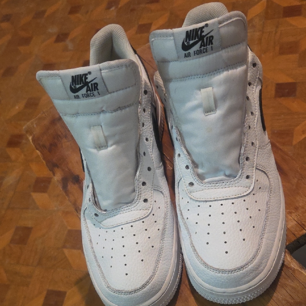 Nike Air Force 1 ' White Sneakers